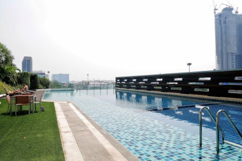 Condo in Bangkok, Thailand, 1 bedroom  № 143992 - photo 11