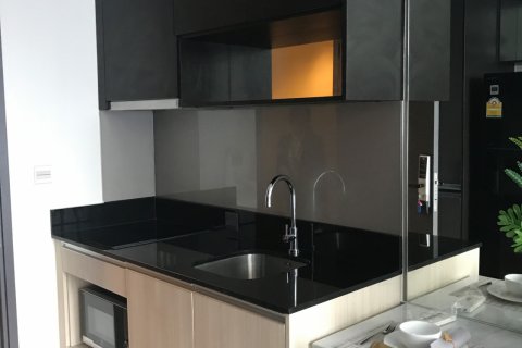 Condo in Bangkok, Thailand, 1 bedroom № 143894 - photo 7