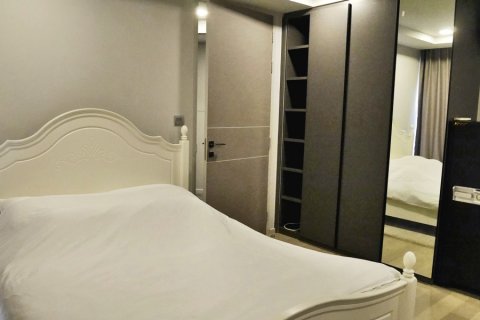 Кондоминиум с 3 спальнями в Бангкоке, Таиланд № 143991 - фото 11