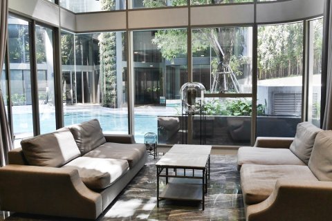 Кондоминиум с 3 спальнями в Бангкоке, Таиланд № 143991 - фото 2