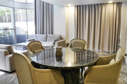 Кондоминиум с 3 спальнями в Бангкоке, Таиланд № 143991 - фото 5