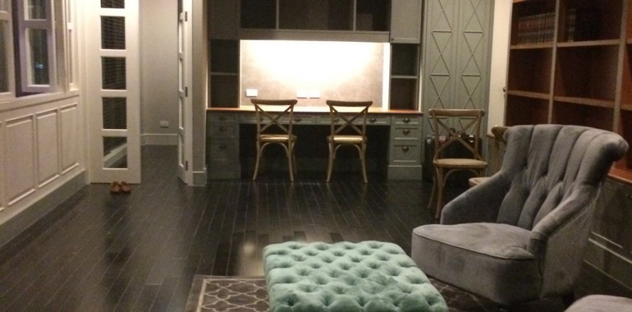 Кондоминиум с 4 спальнями в Бангкоке, Таиланд № 143893