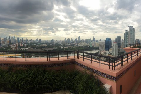 Кондоминиум с 4 спальнями в Бангкоке, Таиланд № 143893 - фото 13