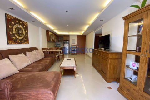 Condo in Pattaya, Thailand, 2 bedrooms № 197338 - photo 7