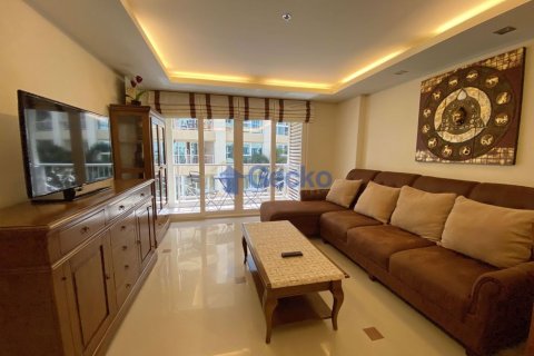 Condo in Pattaya, Thailand, 2 bedrooms № 197338 - photo 5