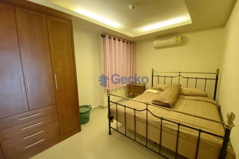 Condo in Pattaya, Thailand, 2 bedrooms № 197338 - photo 14