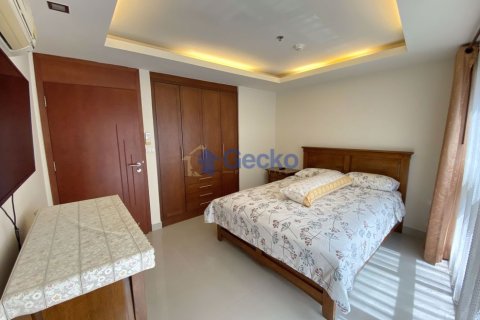 Condo in Pattaya, Thailand, 2 bedrooms № 197338 - photo 9