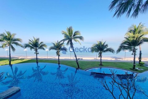 Condo in Pattaya, Thailand, 2 bedrooms № 197339