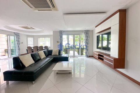 บ้านในพัทยา, ประเทศไทย 5 ห้องนอน № 197340 - รูปถ่าย 7