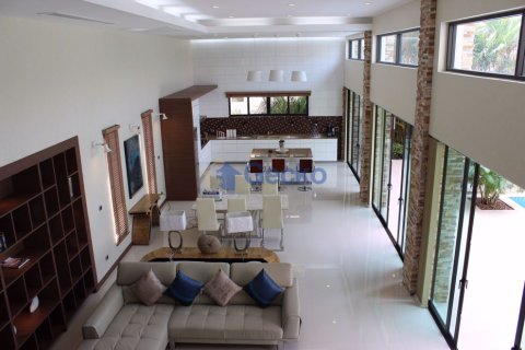 บ้านในพัทยา, ประเทศไทย 4 ห้องนอน № 197336 - รูปถ่าย 19