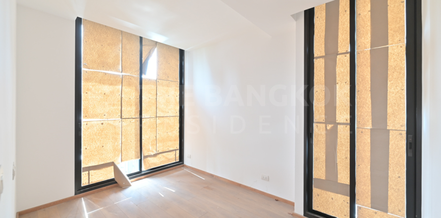 Condo in Bangkok, Thailand, 1 bedroom  № 185135