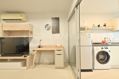 Condo in Bangkok, Thailand, 1 bedroom  № 185131 - photo 6