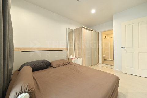 Condo in Bangkok, Thailand, 1 bedroom  № 185131 - photo 2