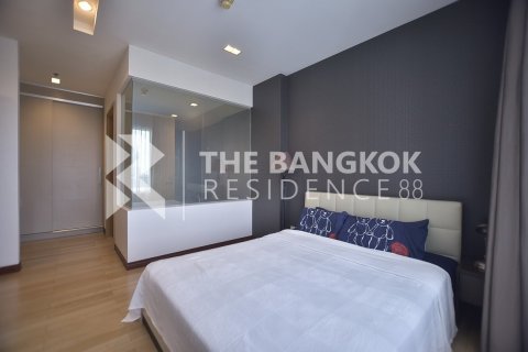 Condo in Bangkok, Thailand, 2 bedrooms № 185136