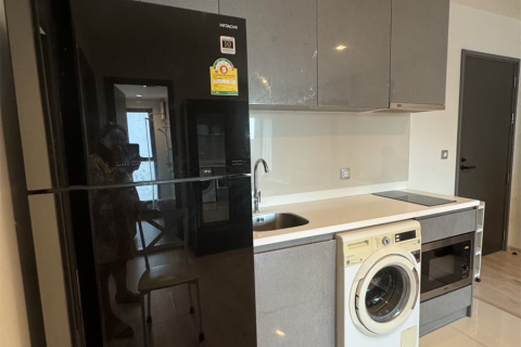Condo in Bangkok, Thailand, 2 bedrooms № 185137 - photo 4