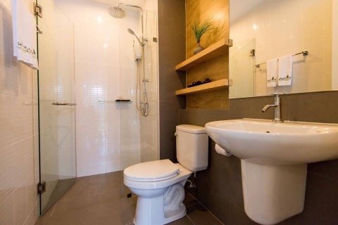 Studio dans le Condo à Phuket, Thaïlande  № 170849 - photo 6
