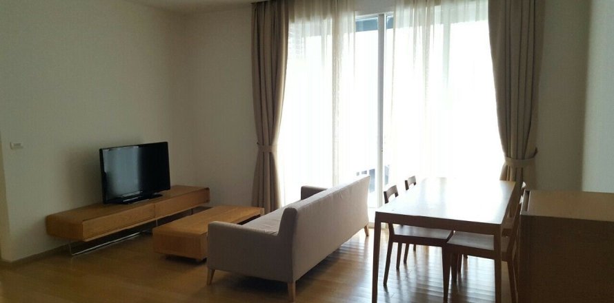 Condo in Watthana, Bangkok, Thailand, 2 bedrooms  № 170847