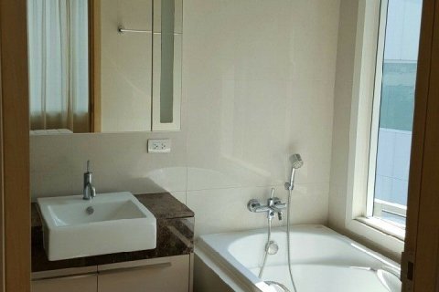 Condo in Watthana, Bangkok, Thailand, 2 bedrooms  № 170847 - photo 5