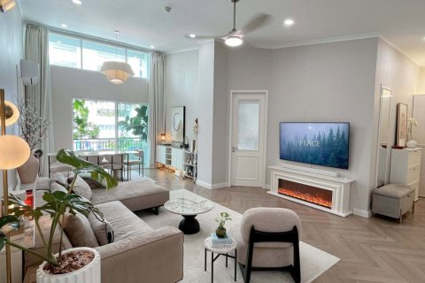 Кондоминиум с 3 спальнями в Ваттхане, Бангкок, Таиланд № 170846 - фото 10