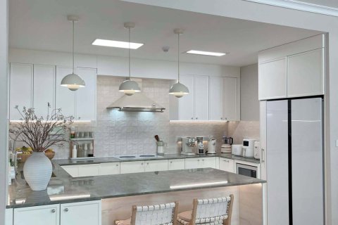 Кондоминиум с 3 спальнями в Ваттхане, Бангкок, Таиланд № 170846 - фото 3