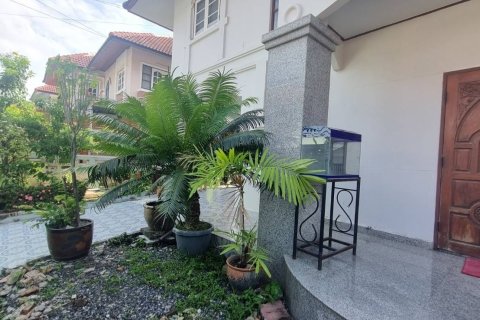 Дом в Самутпракане, Таиланд с 3 спальнями  № 157991 - фото 5