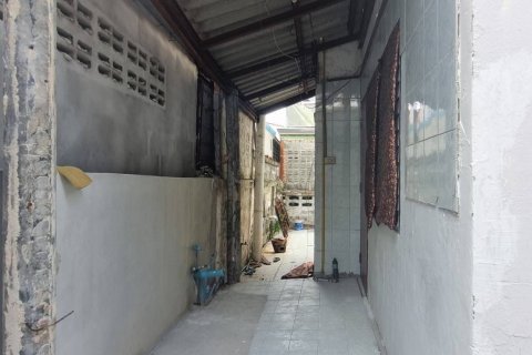 Дом в Самутпракане, Таиланд с 3 спальнями  № 157991 - фото 8