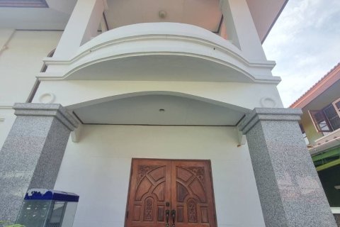 Дом в Самутпракане, Таиланд с 3 спальнями  № 157991 - фото 4