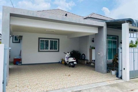 House in Phang Nga, Thailand 3 bedrooms № 157997 - photo 9