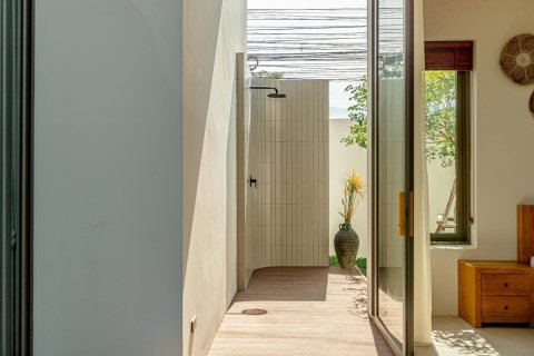 Villa in Pattaya, Thailand 4 bedrooms № 157992 - photo 17