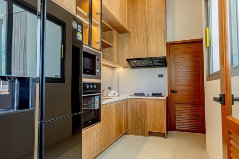 Villa in Pattaya, Thailand 4 bedrooms № 157992 - photo 14