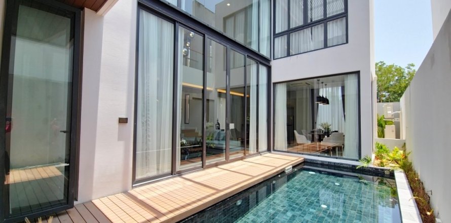 Villa on Surin Beach, Thailand 3 bedrooms № 179535