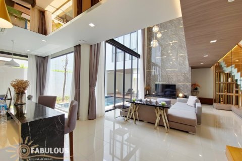 Villa on Surin Beach, Thailand 4 bedrooms № 179534 - photo 9