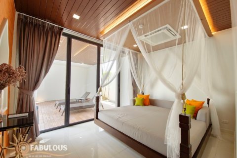 Villa on Surin Beach, Thailand 4 bedrooms № 179534 - photo 8