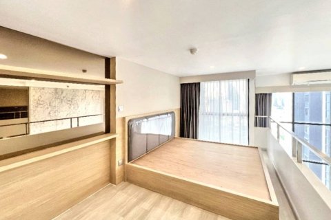 Duplex in Bangkok, Thailand 1 bedroom № 119227 - photo 6