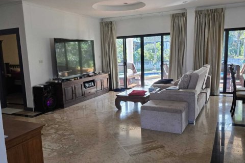 Вилла в Хуа Хине, Таиланд с 3 спальнями  № 156055 - фото 3