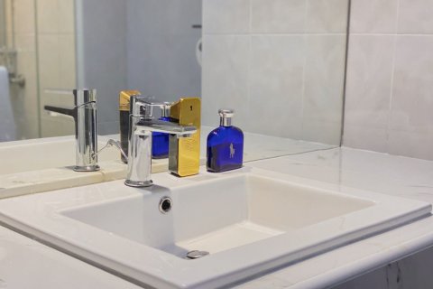 Condo in Chon Buri, Thailand, 1 bedroom  № 162868 - photo 16