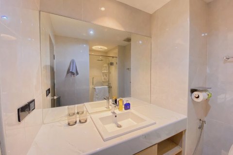 Condo in Chon Buri, Thailand, 1 bedroom  № 162868 - photo 17