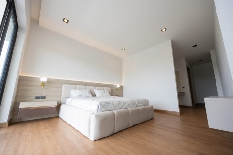 Дом в Чонбури, Таиланд с 4 спальнями  № 162870 - фото 29