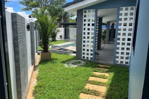 Villa in Phuket, Thailand 2 bedrooms № 145790 - photo 11