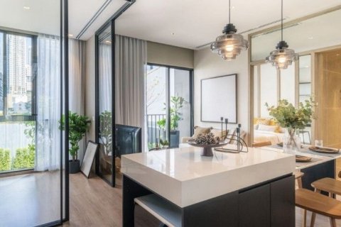 Condo in Huai Khwang, Bangkok, Thailand, 2 bedrooms  № 136603 - photo 4