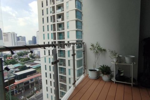 Condo à Watthana, Bangkok, Thaïlande, 2 chambres № 136605 - photo 11