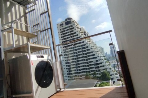 Condo à Watthana, Bangkok, Thaïlande, 2 chambres № 136605 - photo 9