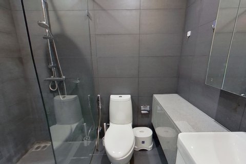 Кондоминиум с 2 спальнями в Патхум Ване, Бангкок, Таиланд № 136604 - фото 6