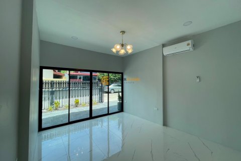 Studio à Pattaya, Thaïlande № 134368 - photo 28