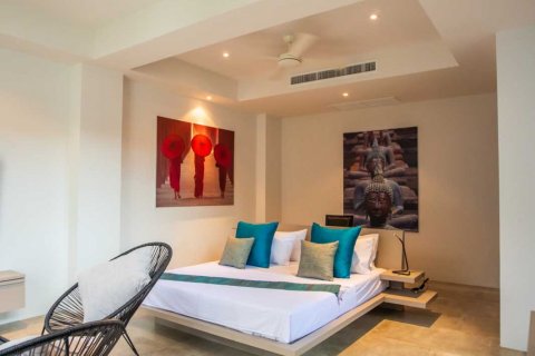 Villa in Phuket, Thailand 4 bedrooms № 134018 - photo 16