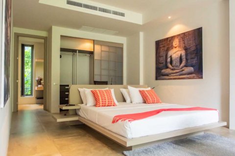 Villa in Phuket, Thailand 4 bedrooms № 134018 - photo 26