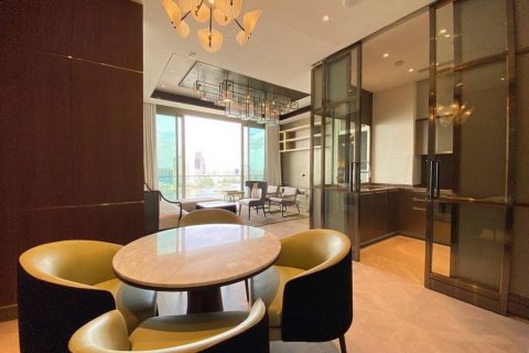 Кондоминиум с 2 спальнями в Кхлонг Сане, Бангкок, Таиланд № 133857 - фото 4