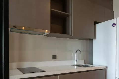 Студия в кондо в Ваттхане, Бангкок, Таиланд № 145474 - фото 7