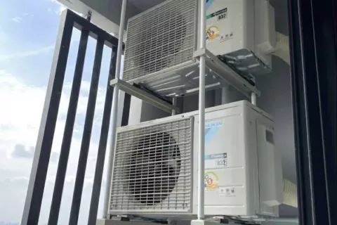 Studio dans le Condo à Bang Kapi, Bangkok, Thaïlande  № 145471 - photo 4