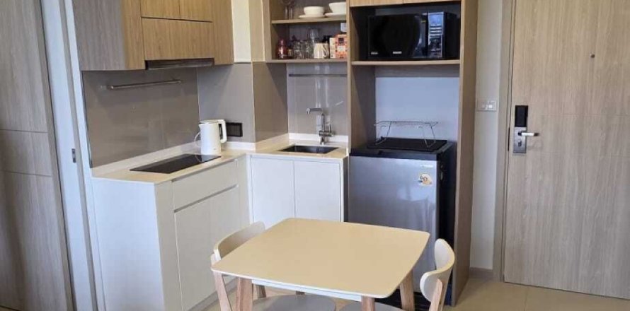 Condo à Phuket, Thaïlande, 2 chambres  № 148159